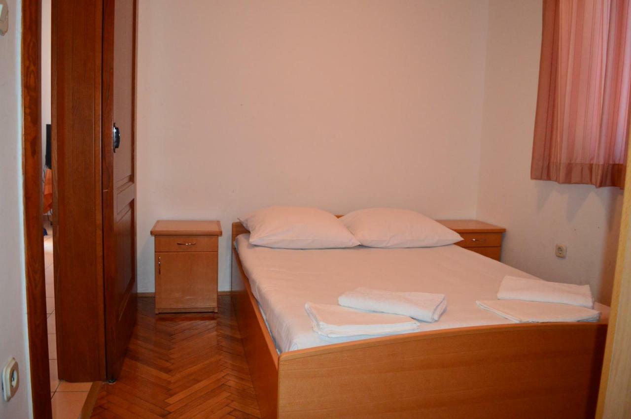 Apartmani Macak II Novalja Exteriér fotografie