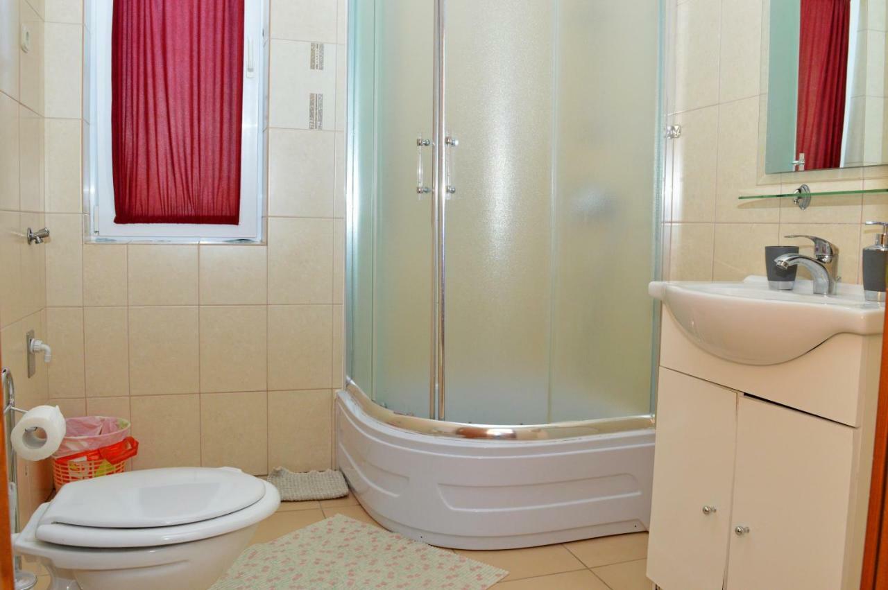 Apartmani Macak II Novalja Exteriér fotografie